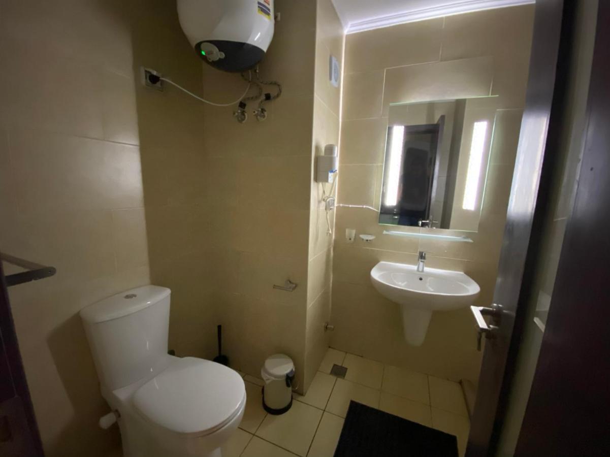 Apartament Stylish Pool View In Al Dau Heights *